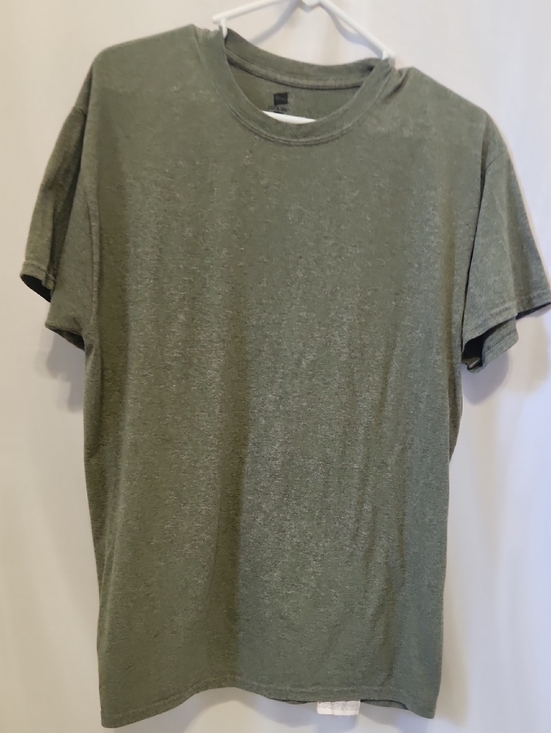 Hanes Other - Hanes Olive Green Short Sleeve Crewneck Tee